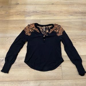 Black Free people top